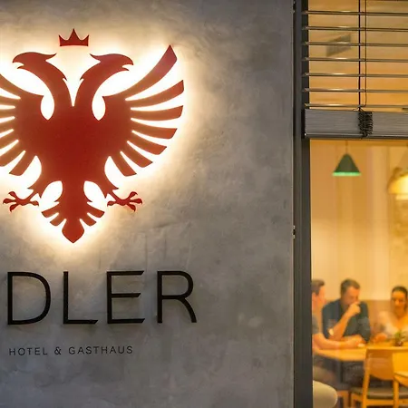 Adler & ゲストハウス 3*
